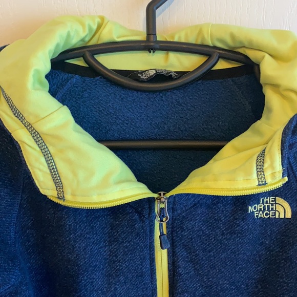 North Face Zip Up Sweatshirt - Picture 2 of 6